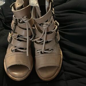 Freebird Braeden blush 9